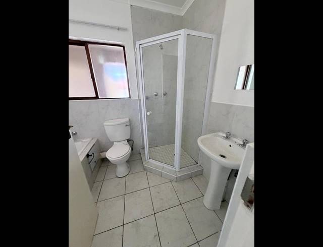 1 BEDROOM PROPERTY TO RENT IN HELDERWYK